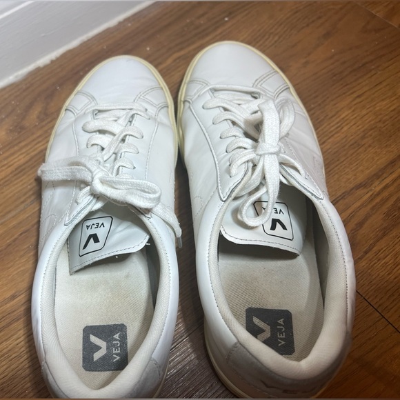 VEJA ESPLAR’ LACE UP LEATHER SNEAKERS  Size 9 - Picture 7 of 12